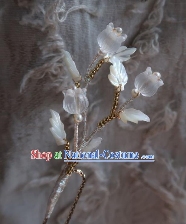 China Traditional Ancient Princess Convallaria Hair Stick Handmade Hanfu White Shell Hairpin