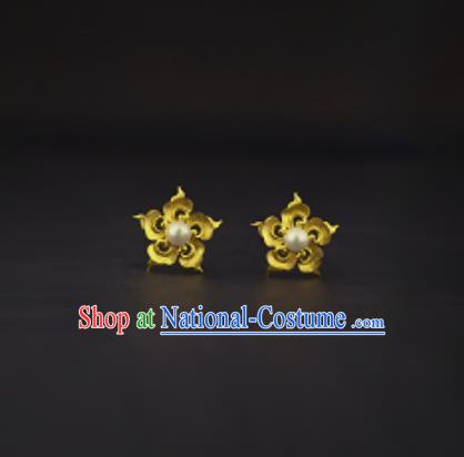 China Handmade Ming Dynasty Golden Plum Hairpin Traditional Ancient Empress Pearl Hair Stick