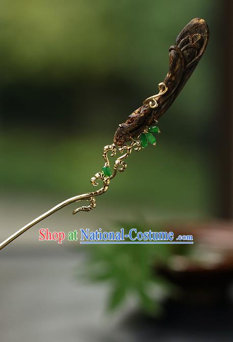 China Handmade Eaglewood Hairpin Traditional Cheongsam Mangnolia Hair Stick