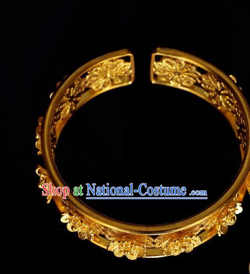 Handmade Chinese Traditional Ming Dynasty Empress Golden Bracelet Accessories Wedding Bangle Jewelry