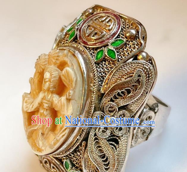 Top Chinese National Carving Beauty Ring Jewelry Traditional Handmade Accessories Silver Circlet