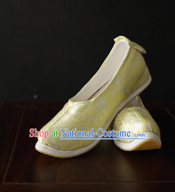 Handmade Chinese Princess Shoes Traditional Yellow Silk Hanfu Shoes Ancient Song Dynasty Shoes