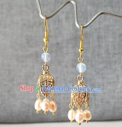 Chinese Classical Tang Dynasty Palace Lady Ear Accessories Ancient Princess Pearls Golden Earrings