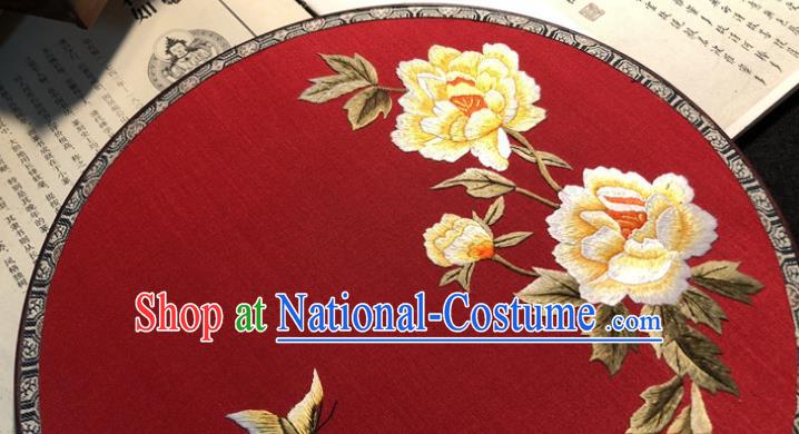 Handmade China Wedding Palace Fan Traditional Embroidered Peony Butterfly Circular Fan Classical Dance Red Silk Fan