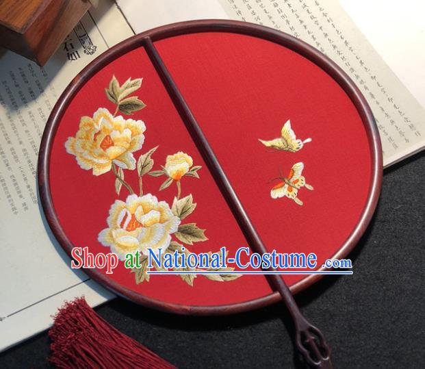 Handmade China Wedding Palace Fan Traditional Embroidered Peony Butterfly Circular Fan Classical Dance Red Silk Fan