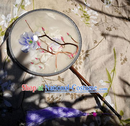 China Traditional Double Sides Embroidered Mangnolia Circular Fan Handmade White Silk Fan Classical Dance Palace Fan