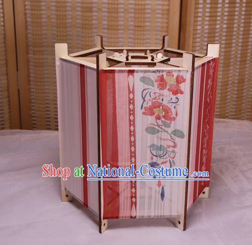 China Classical Hexagon Palace Lantern Traditional Printing Silk Lanterns Handmade Portable Lamp