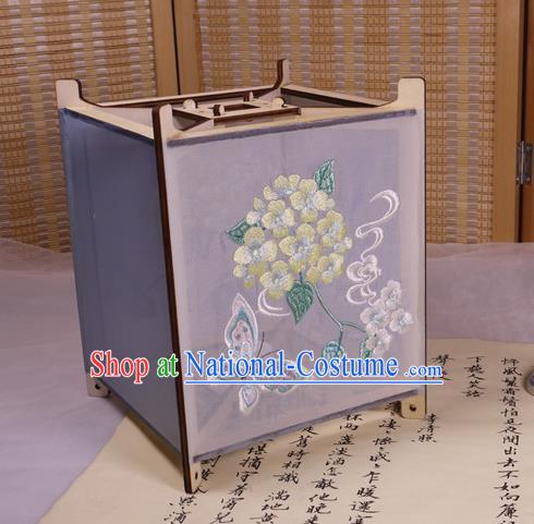 China Classical Lilac Silk Palace Lantern Traditional Spring Festival Lanterns Handmade Embroidered Hydrangea Desk Lamp