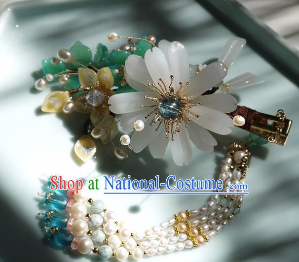 China Traditional Ming Dynasty Pearls Tassel Hairpin Handmade Ancient Princess Chrysanthemum Hair Stick