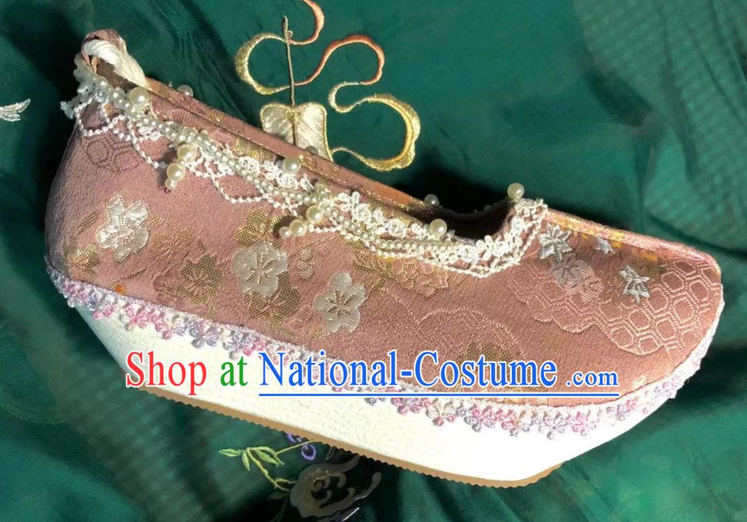 China Classical Pink Brocade Shoes Hanfu Shoes Traditional Ming Dynasty Princess Pearls Shoes