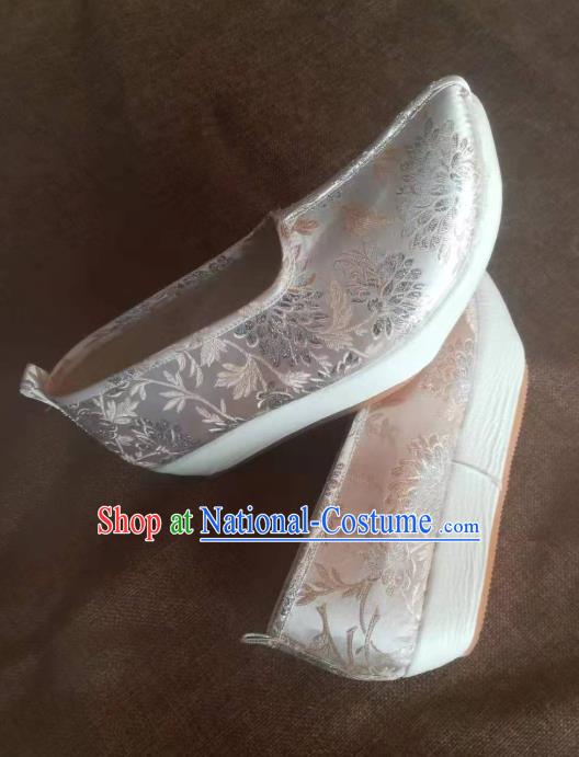 China Champagne Satin Shoes Handmade Hanfu Shoes Traditional Ming Dynasty Princess Shoes Brocade Shoes