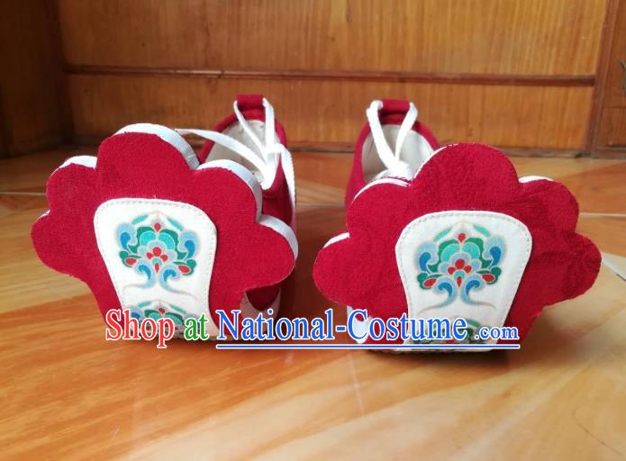 China Traditional Hanfu Shoes Handmade Red Cloth Shoes Ancient Tang Dynasty Princess Lotus Shoes