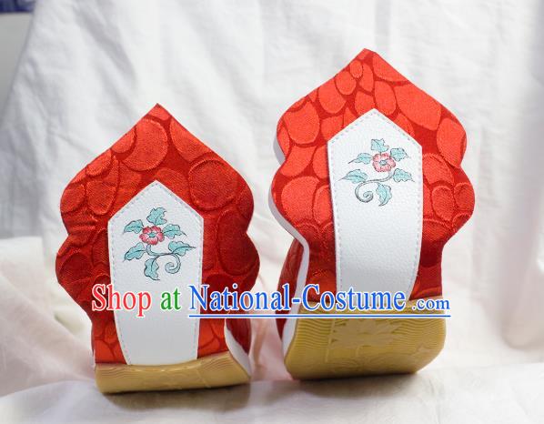 China Hanfu Wedding Shoes Traditional Tang Dynasty Princess Shoes Classical Red Brocade Shoes