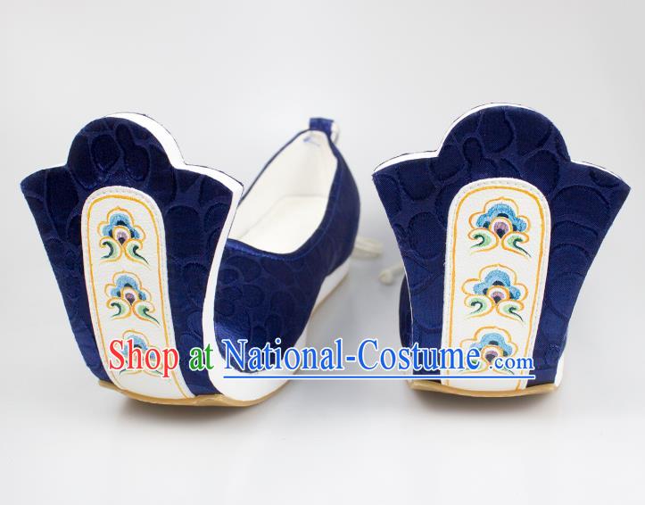 China Traditional Hanfu Shoes Tang Dynasty Princess Shoes Classical Wedding Royalblue Brocade Shoes