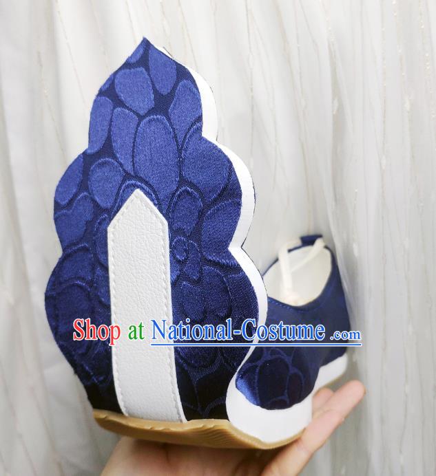 China Classical Royalblue Brocade Shoes Traditional Song Dynasty Hanfu Shoes Women Wedding Shoes