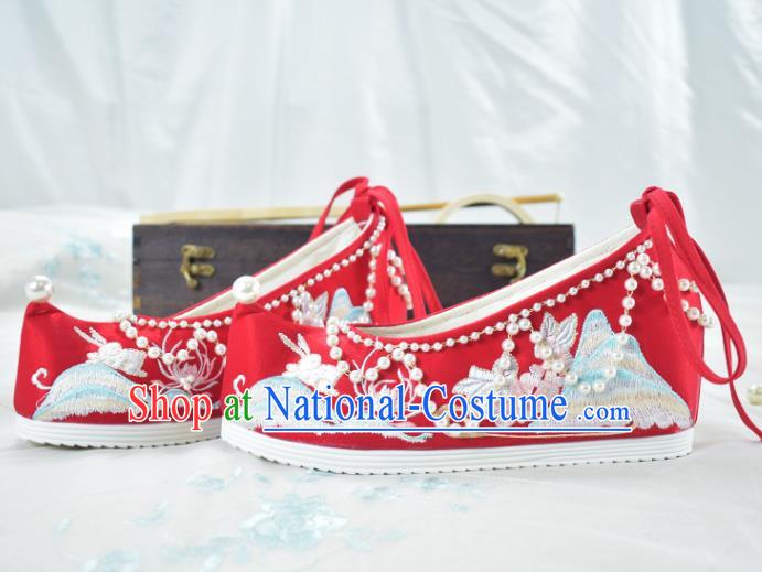 China Traditional Wedding Hanfu Shoes Women Red Embroidered Shoes National Beads Shoes