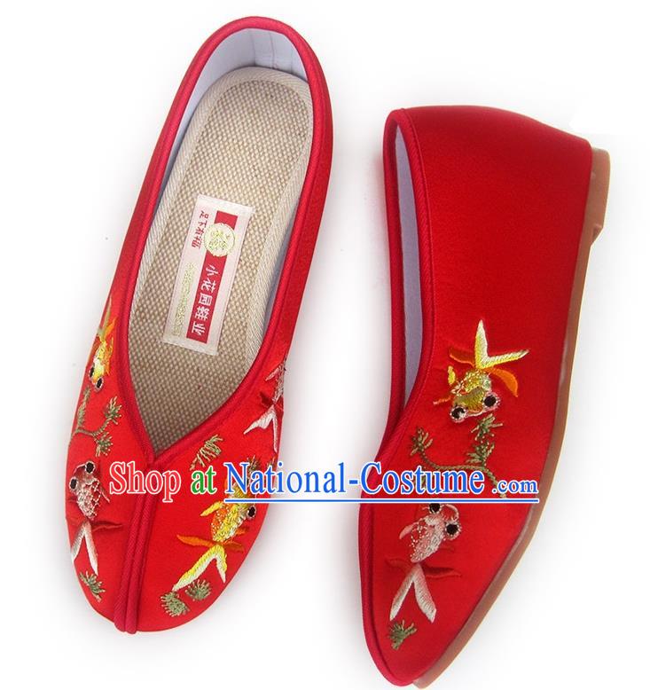 China Embroidered Red Satin Shoes Traditional Wedding Shoes National Women Shoes