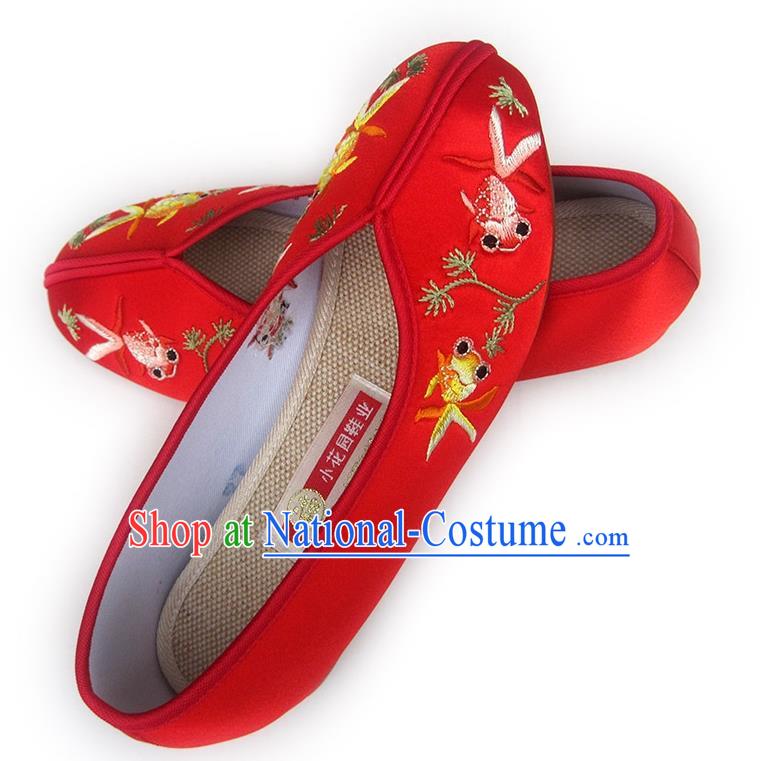 China Embroidered Red Satin Shoes Traditional Wedding Shoes National Women Shoes