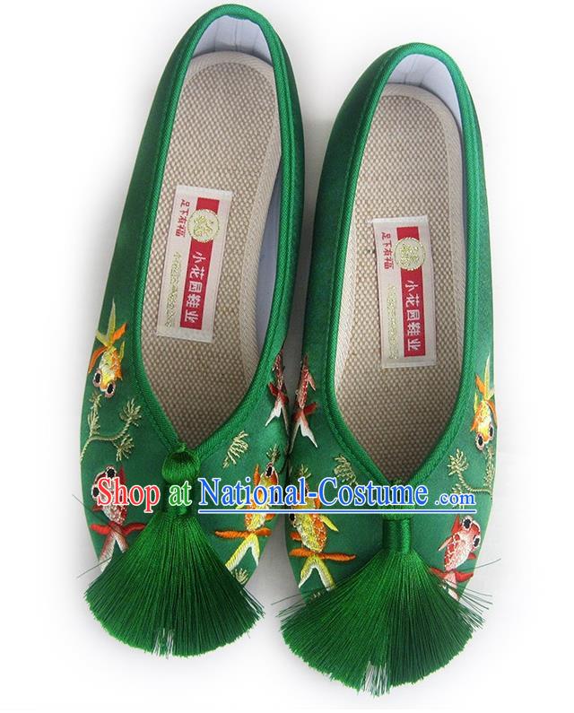 China Embroidered Goldfish Shoes National Shoes Traditional Green Satin Shoes