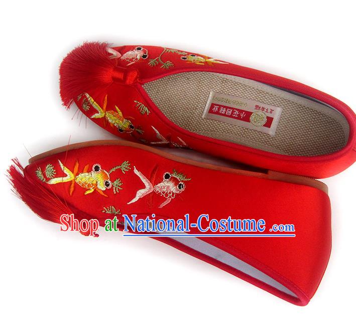 China Traditional Red Satin Shoes Embroidered Goldfish Shoes National Wedding Shoes