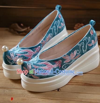 China Traditional Hanfu Platform Shoes Embroidered Lotus Fish Shoes Blue Velvet Shoes