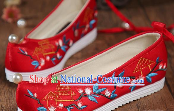 China Ancient Bride Shoes Traditional Wedding Hanfu Shoes Embroidered Red Satin Shoes