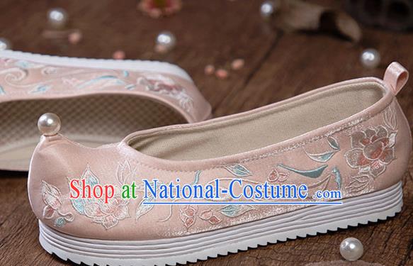 China Ancient Princess Shoes Traditional Hanfu Pink Cloth Shoes Ming Dynasty Embroidered Lotus Shoes