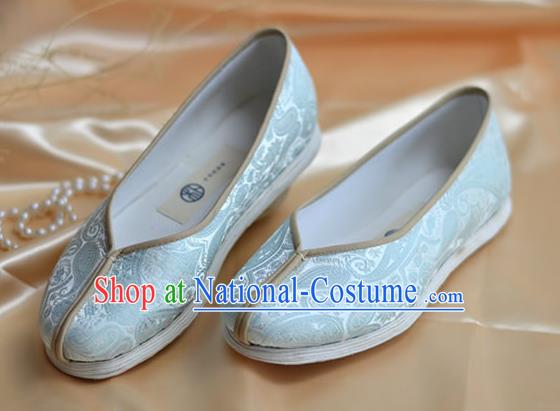 China Traditional Hanfu Light Blue Brocade Shoes Kung Fu Shoes National Shoes for Women