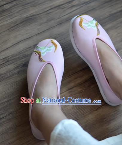 China Embroidered Pink Cloth Shoes Traditional Shoes National Women Shoes