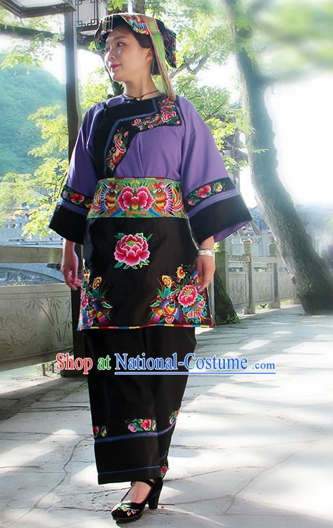 Chinese Miao Nationality Women Clothing Xiangxi Ethnic Costumes and Headwear