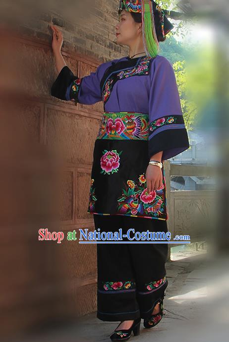 Chinese Miao Nationality Women Clothing Xiangxi Ethnic Costumes and Headwear