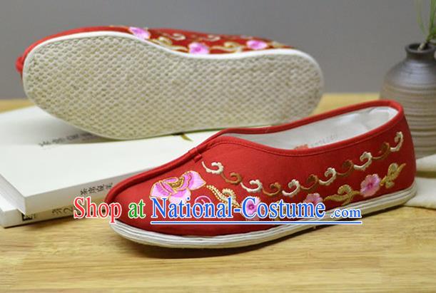 China National Embroidered Plum Shoes Traditional Wedding Shoes Red Cloth Shoes