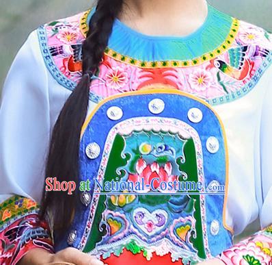 Chinese Miao Nationality Young Lady Clothing Hmong Ethnic Folk Dance Costumes