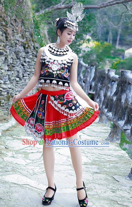 Chinese Hmong Ethnic Female Folk Dance Outfits Miao Nationality Stage Performance Clothing and Hair Accessories