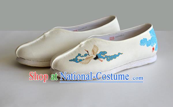 China Handmade Painting Crane Beige Cloth Shoes Tai Chi Shoes for Men