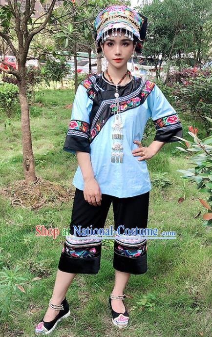 Chinese Ethnic Woman Informal Outfits Costumes Yi Nationality Dress Stage Show Clothing and Hat