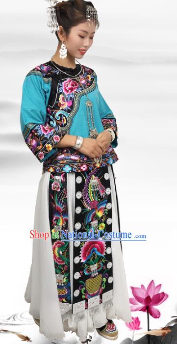 Chinese Miao Ethnic Woman Costume Hmong Nationality Folk Dance Dress Minority Stage Show Clothing and Headpieces