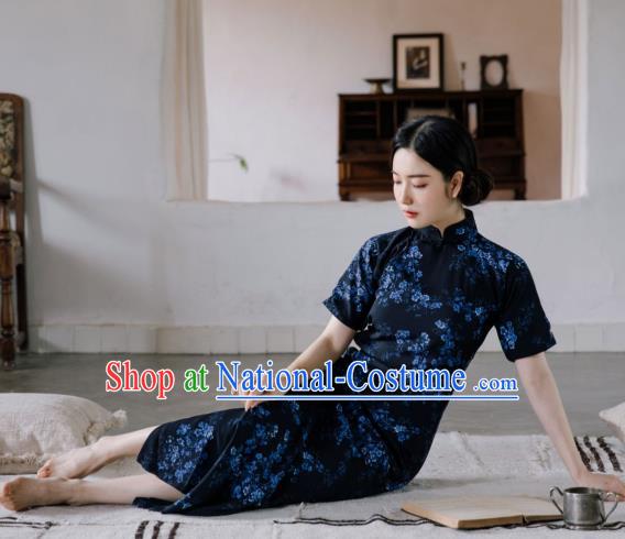 Republic of China National Young Lady Qipao Dress Traditional Women Clothing Classical Printing Plum Blossom Cheongsam