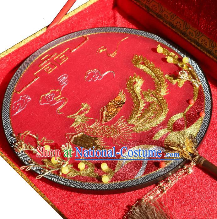 China Embroidered Golden Phoenix Fan Traditional Wedding Red Silk Circular Fan Handmade Bride Xiuhe Suit Palace Fan