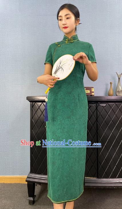 Asian Chinese Classical Young Beauty Cheongsam Costume Traditional Jacquard Green Silk Qipao Dress