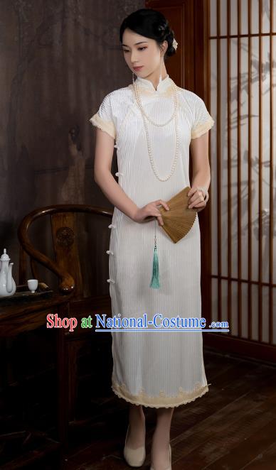 China National Young Lady Qipao Dress Clothing Traditional White Velvet Cheongsam