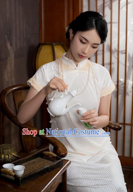 China National Young Lady Qipao Dress Clothing Traditional White Velvet Cheongsam