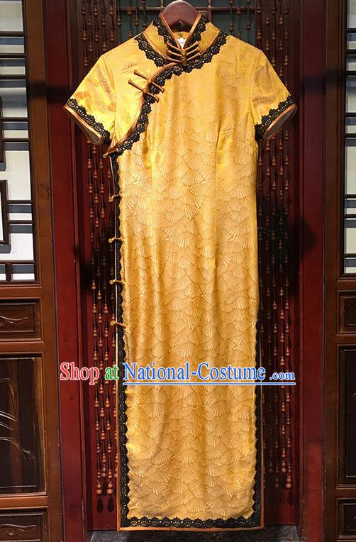 Republic of China Young Beauty Golden Silk Cheongsam Clothing Traditional Ginkgo Leaf Pattern Qipao Dress