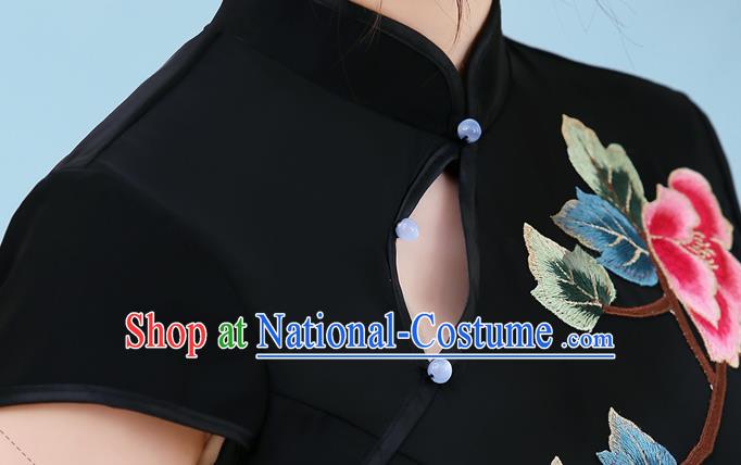 China Modern Dance Qipao Dress Stage Show Embroidery Black Cheongsam Party Compere Clothing