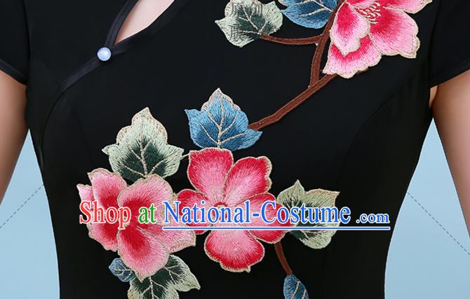 China Modern Dance Qipao Dress Stage Show Embroidery Black Cheongsam Party Compere Clothing