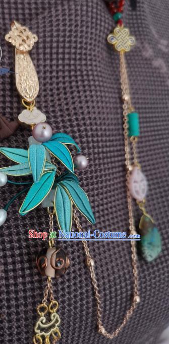 China Traditional Cheongsam Brooch Accessories Handmade Blue Silk Bamboo Leaf Lappet Pendant