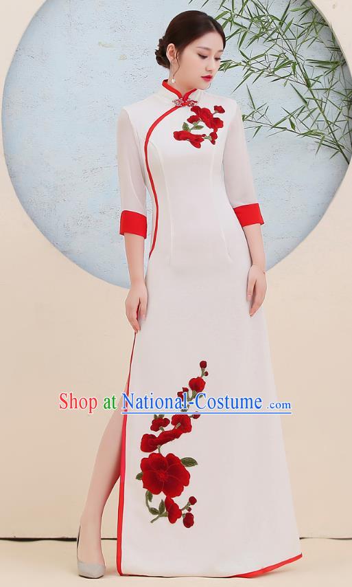 China Woman Classical Dance Qipao Dress Embroidery Red Flowers Cheongsam Stage Show Clothing