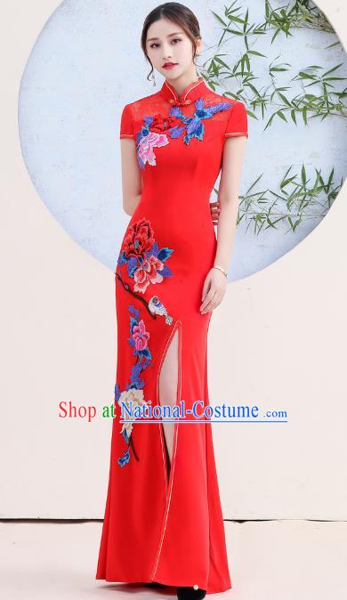 China Woman Wedding Red Satin Qipao Dress Catwalks Embroidery Peony Cheongsam Stage Show Clothing