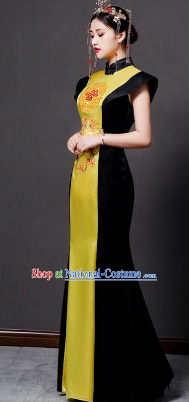 China Catwalks Show Embroidery Dragon Cheongsam Stage Performance Clothing Bride Fishtail Golden Qipao Dress