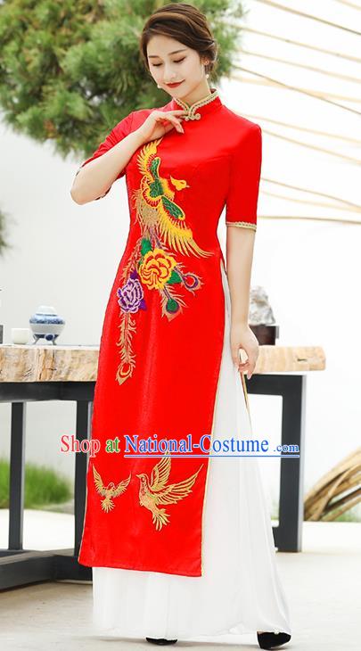 China Classical Embroidery Phoenix Red Qipao Catwalks Show Aodai Cheongsam Stage Performance Dress Clothing